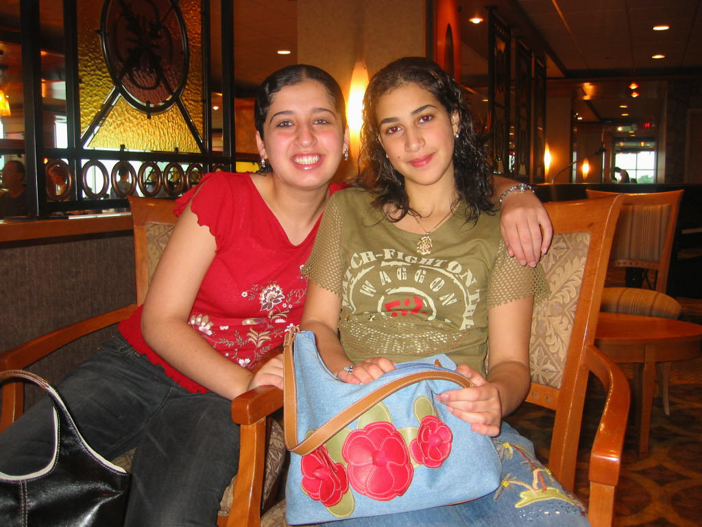 107-0707_img.jpg